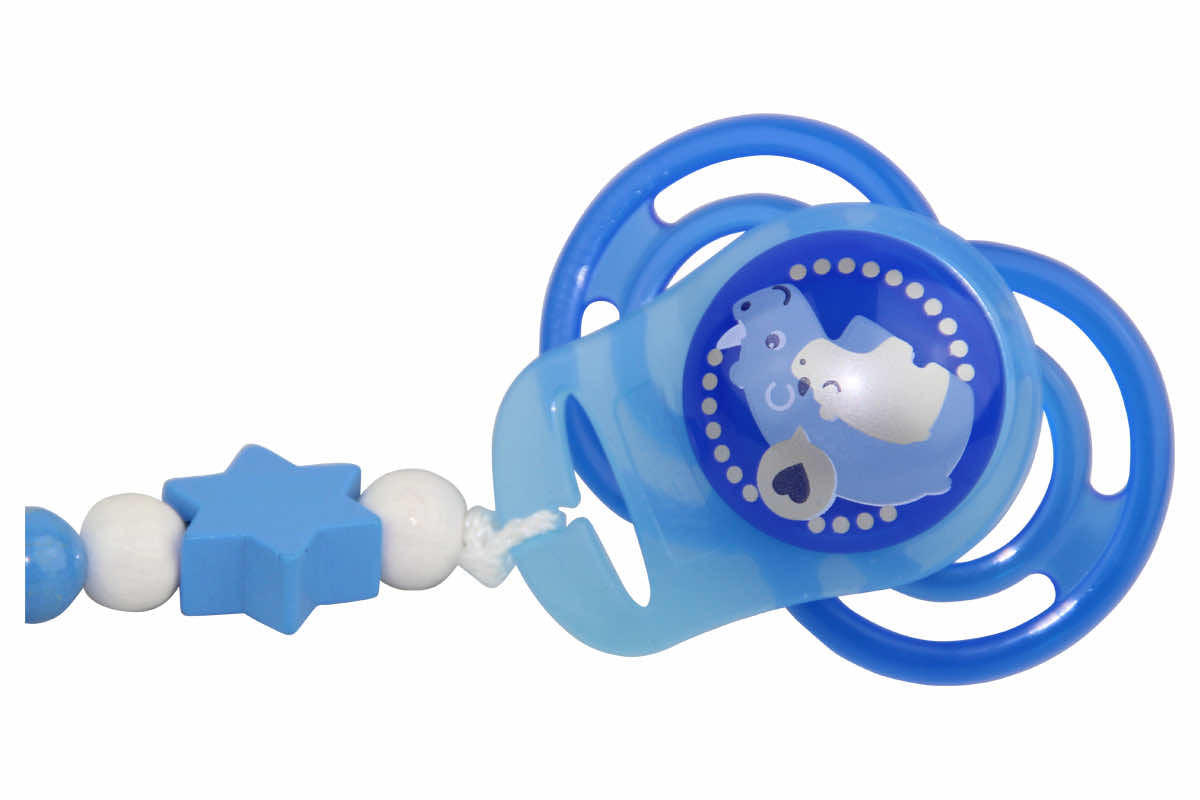 Type of attachment (pacifier not supplied)