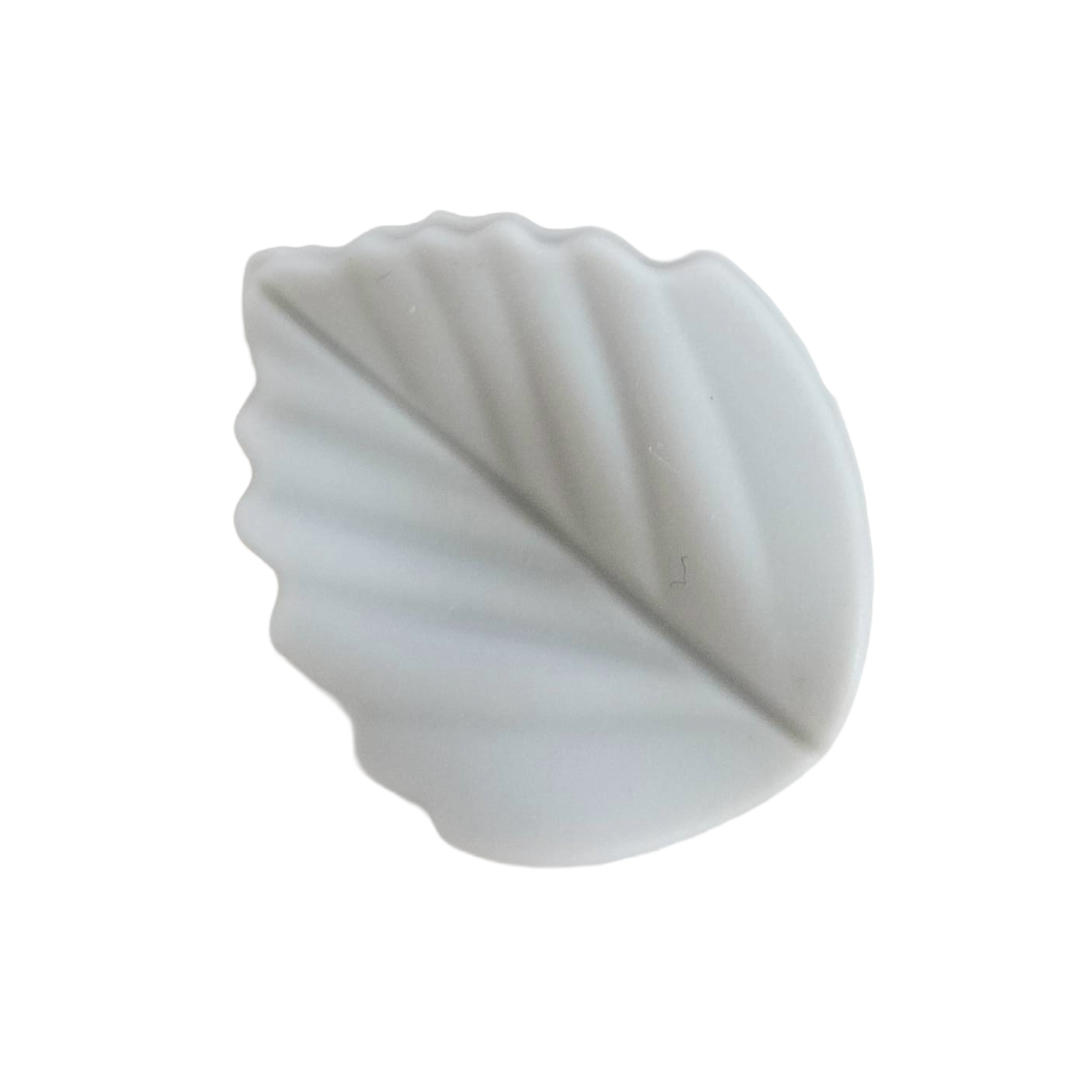 Silicone leaf motif