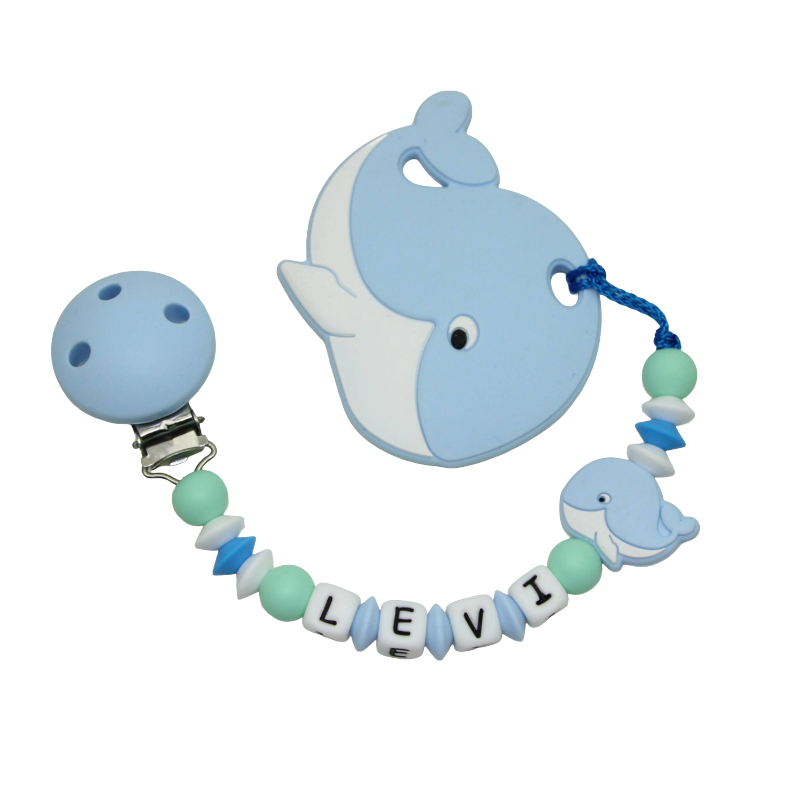 Nuggikette Silicone avec nom et remorque baleine pastel bleu