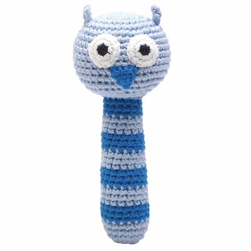 Crochet hochet chouette bleu pastel